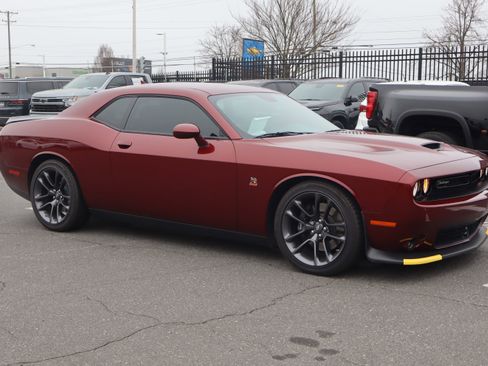 Used 2023 Dodge Challenger R/T Scat Pack w/ Plus Package image 13