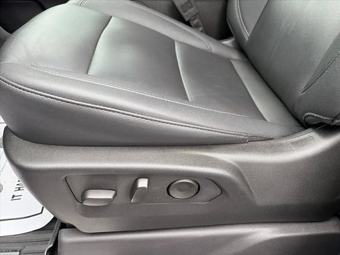 Used 2025 Chevrolet Silverado 1500 RST AWD/4WD image 28