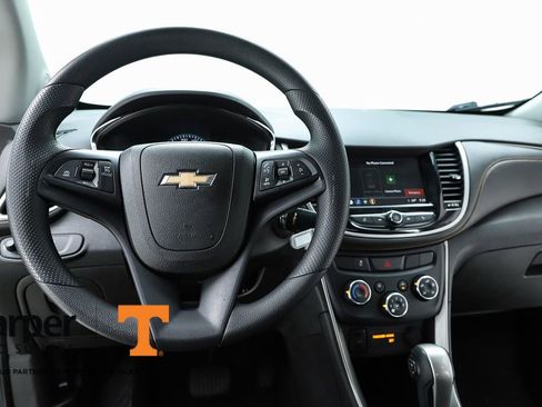 Used 2018 Chevrolet Trax LT image 20