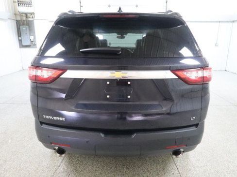 Used 2020 Chevrolet Traverse LT w/ LPO, Floor Liner Package FWD image 8