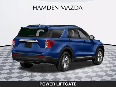 Used 2022 Ford Explorer XLT w/ Equipment Group 202A AWD/4WD image 2