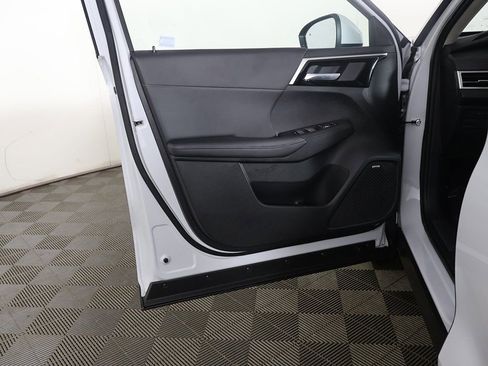 New 2026 Mitsubishi Outlander SE FWD image 25