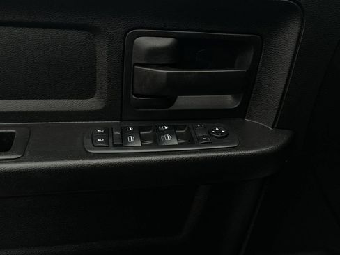 Used 2019 RAM 1500 Express w/ Express Value Package image 14