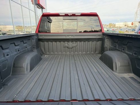 Used 2025 Chevrolet Silverado 1500 High Country w/ Technology Package image 10