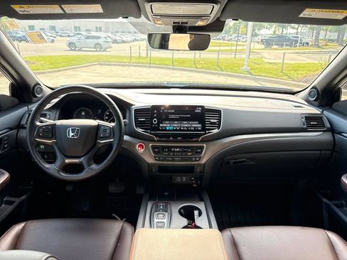 Certified 2024 Honda Ridgeline RTL image 17