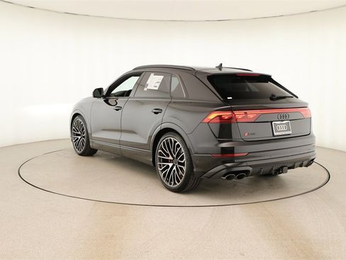 New 2026 Audi SQ8 Prestige image 4