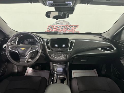 Used 2023 Chevrolet Malibu LS image 11