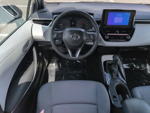 Certified 2025 Toyota Corolla SE FWD image 15
