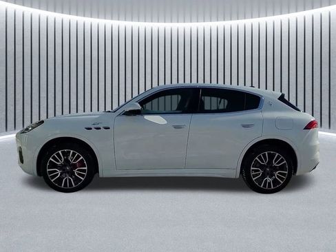 Certified 2024 Maserati Grecale GT image 15