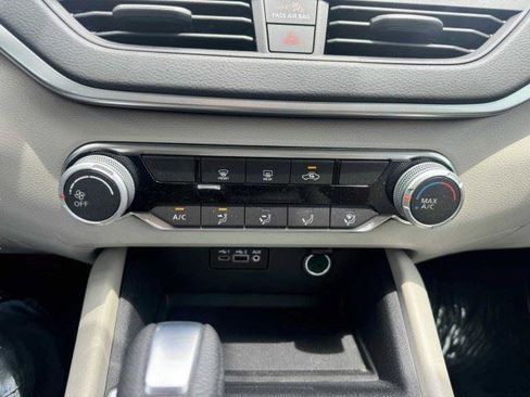 Used 2020 Nissan Altima 2.5 S FWD image 27
