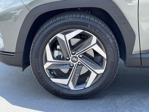 Certified 2023 Hyundai Tucson Limited AWD/4WD image 13