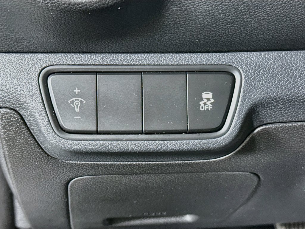 Used 2023 Kia Forte LXS FWD image 10