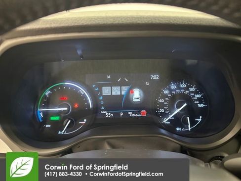 Used 2025 Toyota Sienna XLE image 19