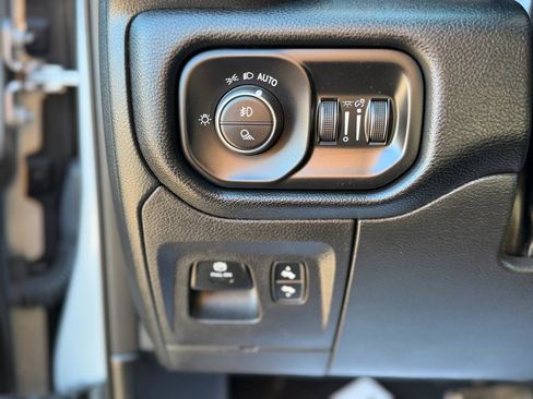 Used 2022 RAM 1500 Sport w/ G/T Package image 12