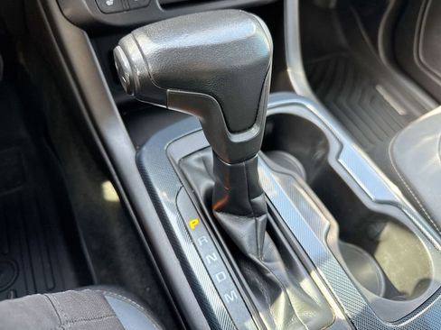 Used 2016 Chevrolet Colorado Z71 AWD/4WD image 17