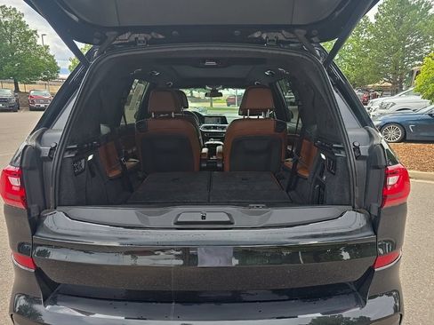 Used 2021 BMW X7 M50i w/ Executive Package AWD/4WD image 11
