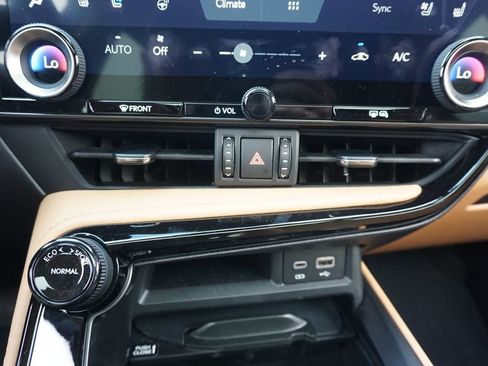 Used 2024 Lexus NX 250 FWD w/ Cold Area Package image 14