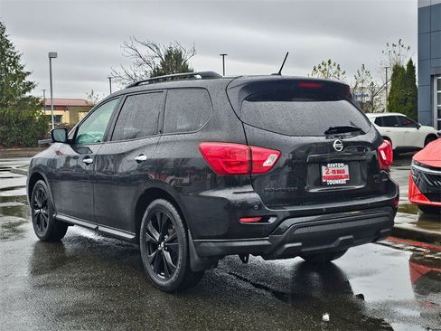 Used 2018 Nissan Pathfinder SL w/ Midnight Edition Package image 7