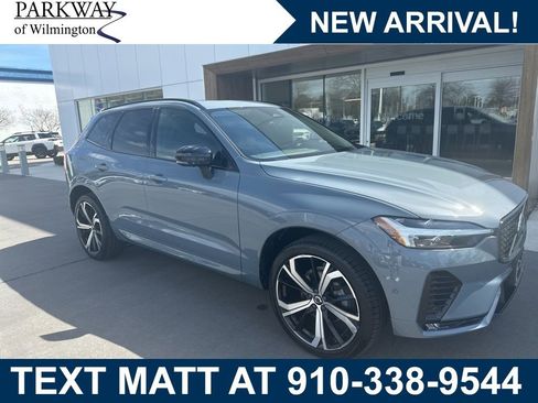 Used 2023 Volvo XC60 B5 Ultimate w/ Climate Package image 1