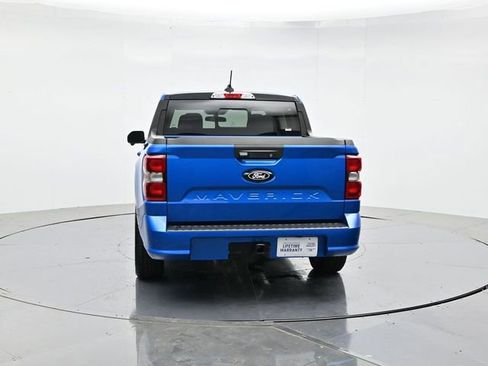 New 2025 Ford Maverick Lobo image 9