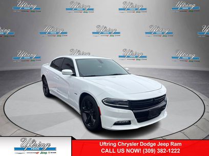 Used 2017 Dodge Charger R/T w/ Navigation & Travel Group