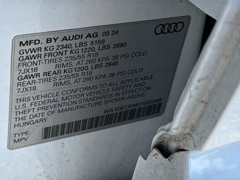Used 2025 Audi Q3 2.0T Premium AWD/4WD image 30