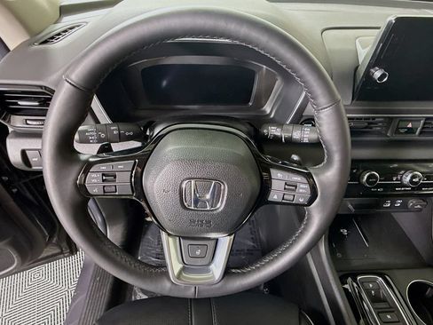 Used 2025 Honda Pilot Elite image 22