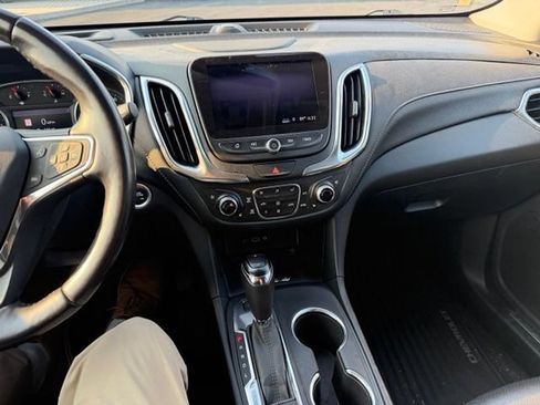 Used 2019 Chevrolet Equinox Premier AWD/4WD image 14