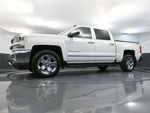 Used 2017 Chevrolet Silverado 1500 LTZ w/ Sport Package image 54