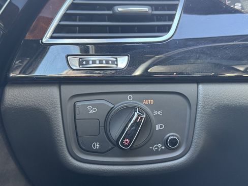 Used 2014 Audi A8 L 3.0T w/ Premium Package image 32