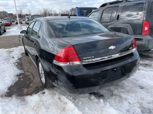 Used 2011 Chevrolet Impala LS image 9