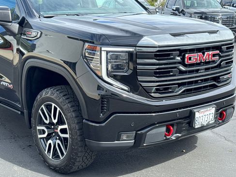 Certified 2023 GMC Sierra 1500 AT4 w/ AT4 Preferred Package AWD/4WD image 5