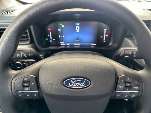 New 2025 Ford Maverick XL w/ Equipment Group 101A AWD/4WD image 28
