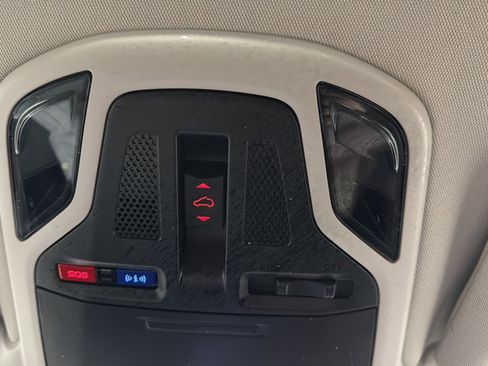 Used 2020 Subaru Outback Touring image 26