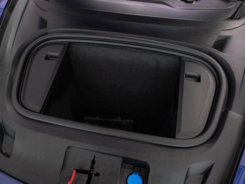 Used 2022 Porsche Taycan 4S image 44