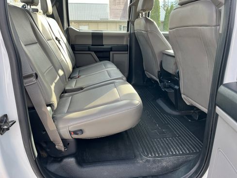 Used 2019 Ford F250 XL w/ Power Equipment Group image 17