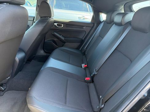 Used 2023 Honda Civic Sport image 19