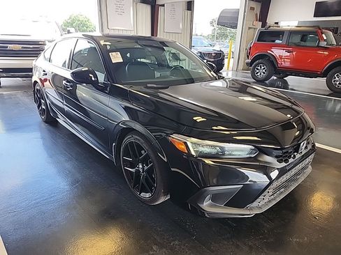 Used 2023 Honda Civic Sport image 1