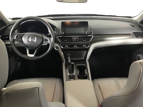Used 2019 Honda Accord EX image 12