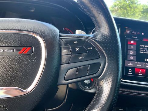 Used 2022 Dodge Durango R/T w/ Blacktop Package AWD/4WD image 25