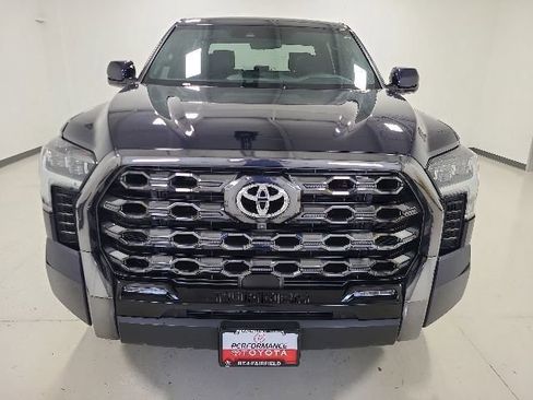 Used 2023 Toyota Tundra Platinum AWD/4WD image 2