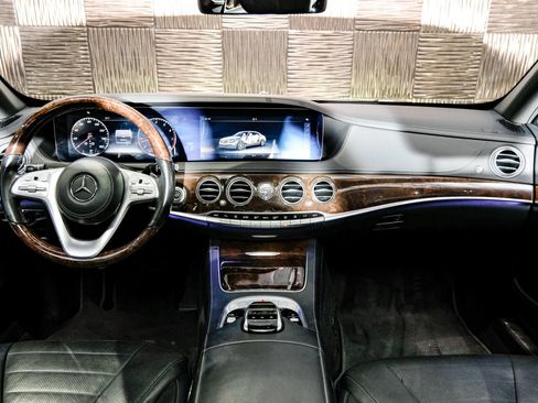 Used 2018 Mercedes-Benz S 560 4MATIC Sedan image 13