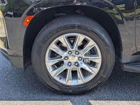 Used 2023 Chevrolet Tahoe Premier RWD image 11