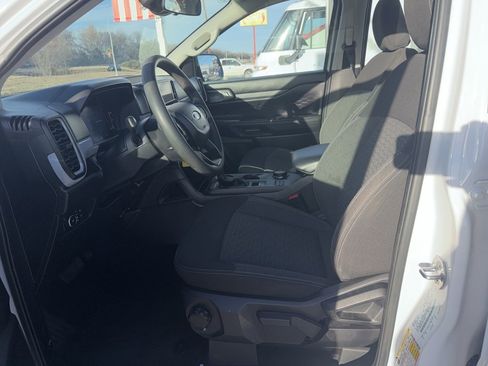 Used 2024 Ford Ranger XL image 9