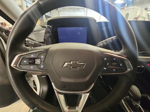 Used 2024 Chevrolet Trax ACTIV w/ Driver Confidence Package FWD image 17