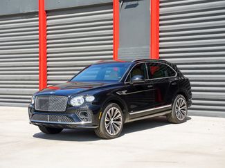 Used 2021 Bentley Bentayga video 1