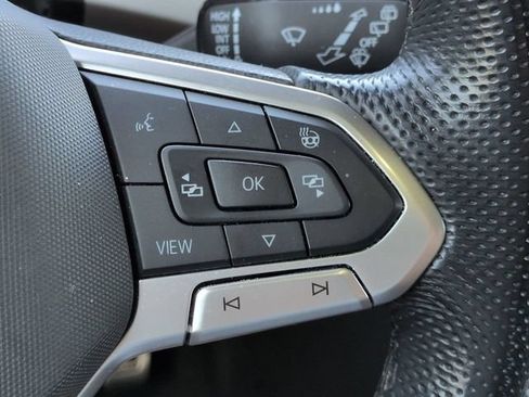 Used 2021 Volkswagen Atlas Cross Sport SEL Premium R-Line AWD/4WD image 28