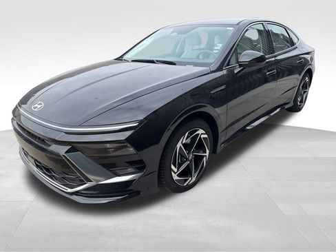 New 2026 Hyundai Sonata SEL image 1