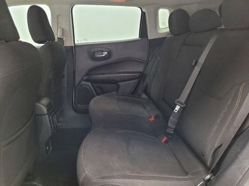 Used 2020 Jeep Compass Sport AWD/4WD image 18