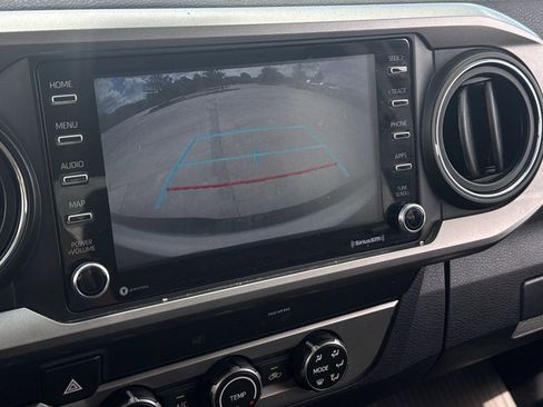 Used 2020 Toyota Tacoma SR5 image 20